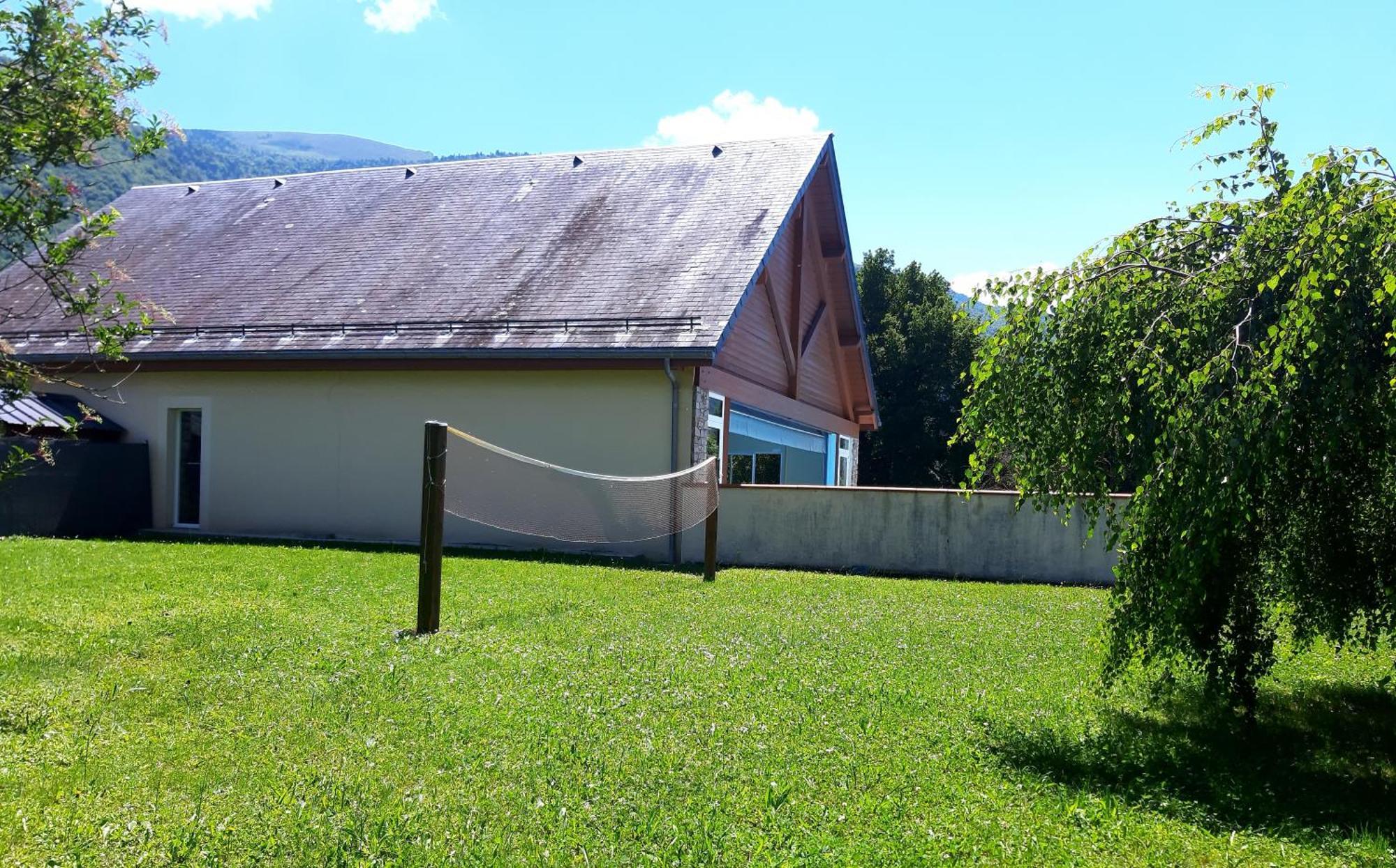 Le 102, T3 Pour 5 Personnes, Vue Montagne, Classe 2 Etoiles Nf, Parking, Piscine En Ete Bagnères-de-Luchon Eksteriør bilde